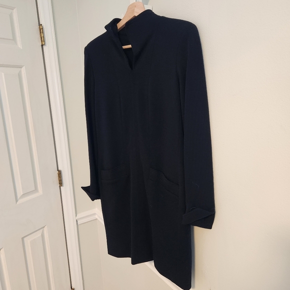 Oscar de la Renta 1990s Black Lbd Wool Shift Dress | Like New| Size 6 Vintage - Picture 5 of 15